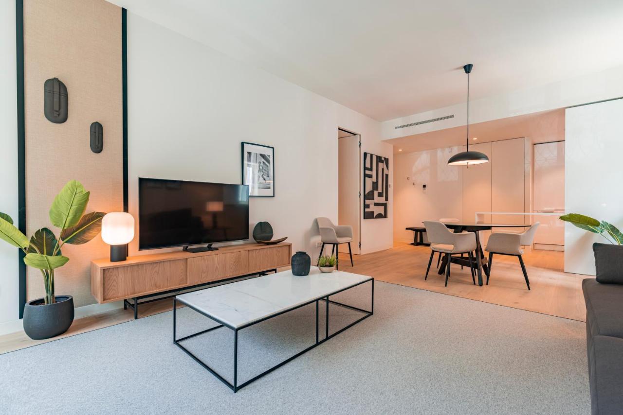 Liberdade Elegance W/Rooftop Pool By Lovelystay Lisbon Bagian luar foto